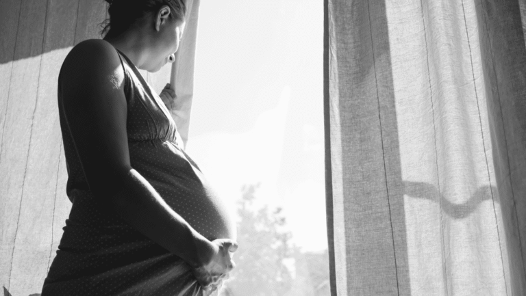 Gestante Demitida ou que Pediu Demissão: Entenda Seus Direitos Trabalhistas